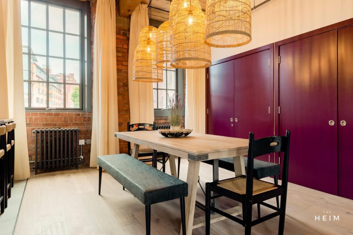 Africana At The Heim Residences Apartment